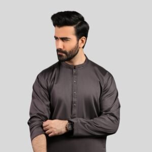 Elegant men's Kurta and Shalwar